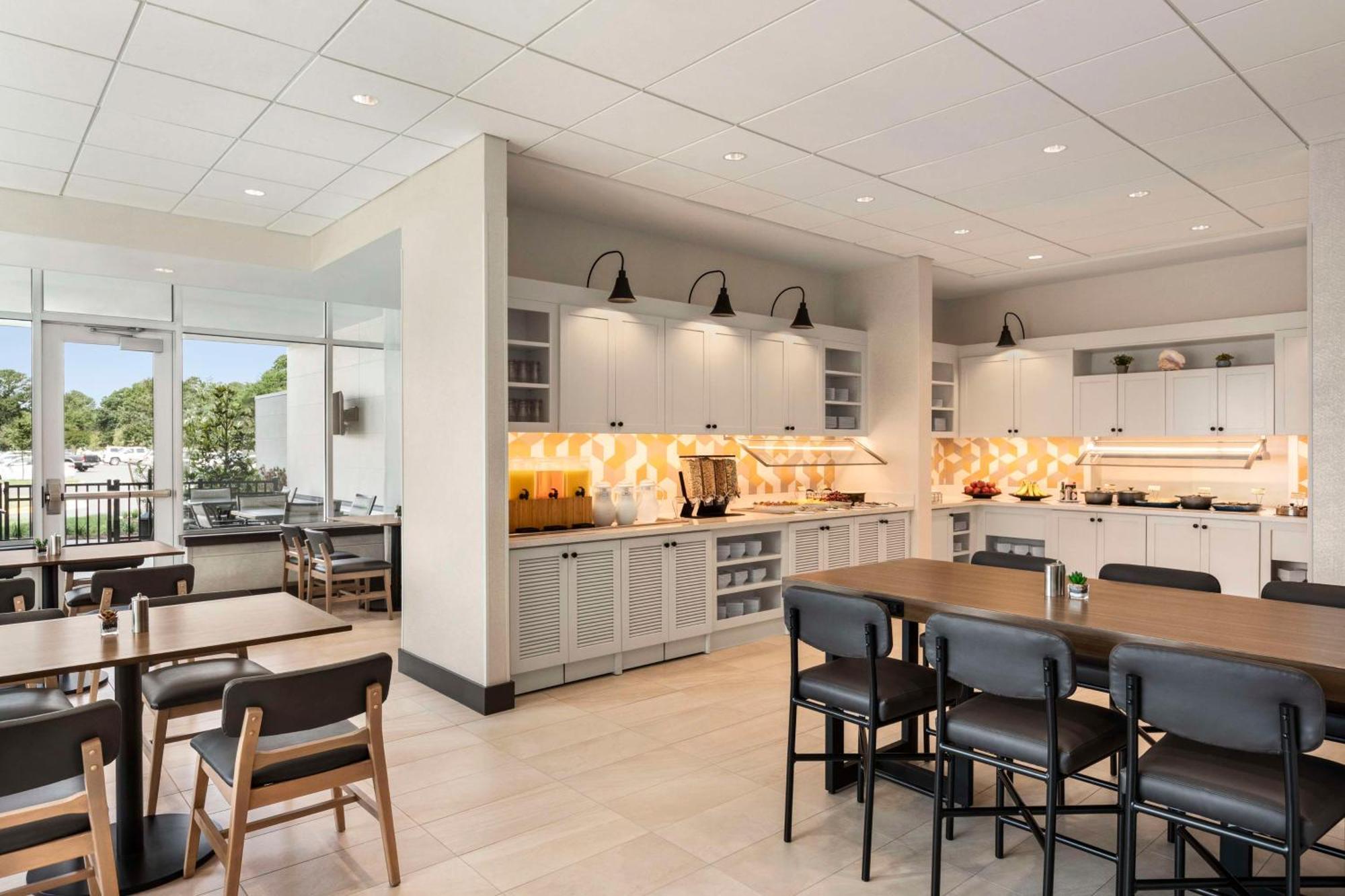 Hyatt Place Virginia Beach Town Center Екстериор снимка
